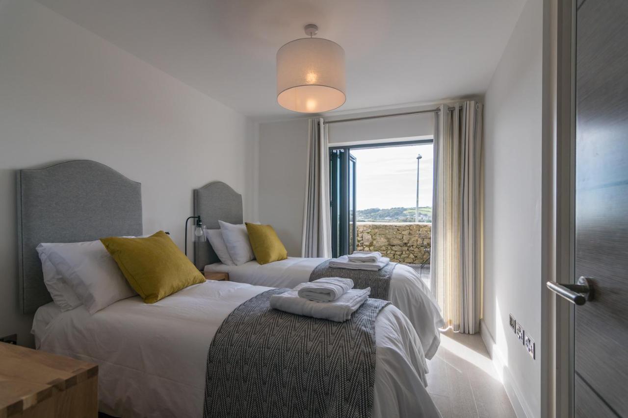 Apartment 3 Waterstone House - Sea Front Apartment, Hot Tub Tenby Exteriér fotografie